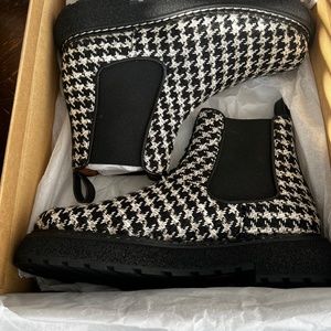 Gingham Flamingo Boots size 39